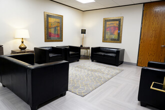 777 Main St, Fort Worth, TX for rent Lobby- Image 1 of 7