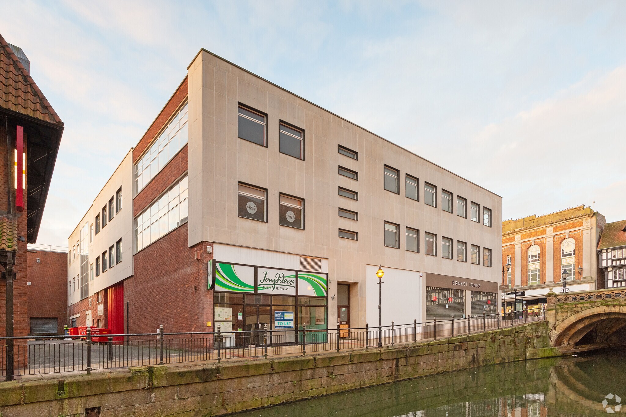 303 High St, Lincoln for sale Primary Photo- Image 1 of 1