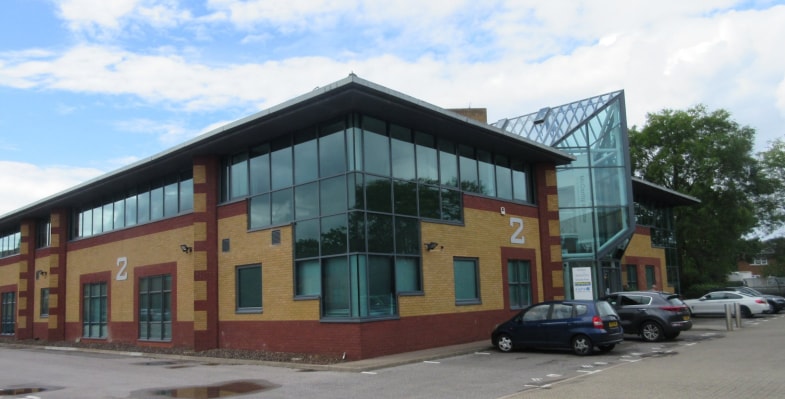 Albert Dr, Woking to rent - Primary Photo - Image 1 of 1