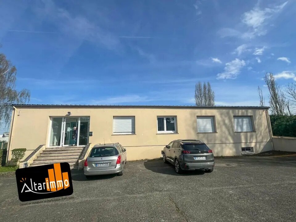 Office in Chartres to rent Building Photo- Image 1 of 7