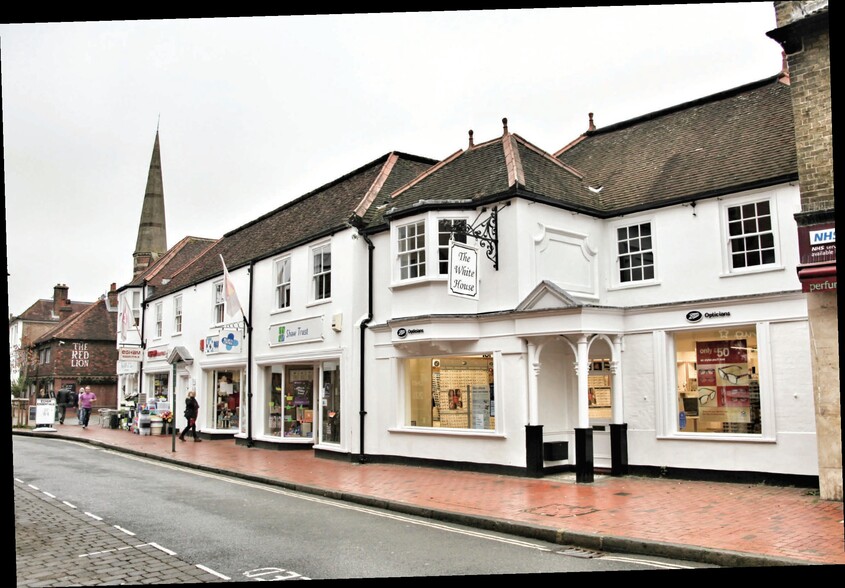 53-58 High St, Egham for rent - Building Photo - Image 1 of 2