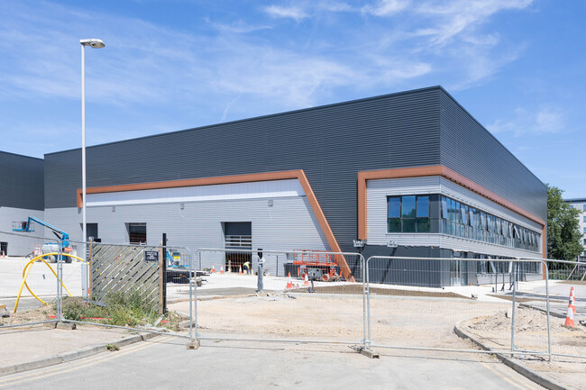 More details for Basingstoke Rd, Reading - Industrial to Rent