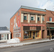 217 Pembroke St W, Pembroke, ON for sale Primary Photo- Image 1 of 1