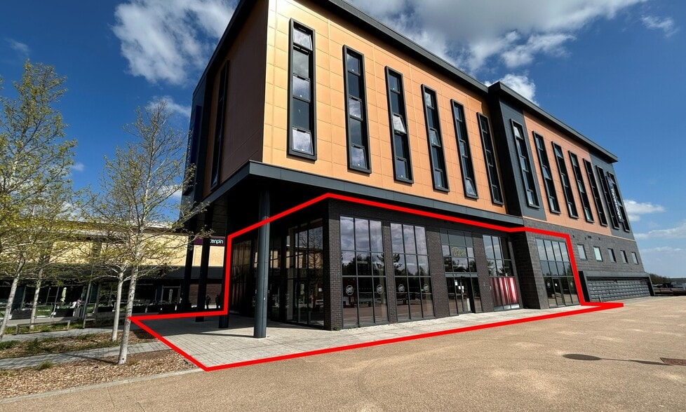Southwater Way, Telford to rent - Building Photo - Image 1 of 5