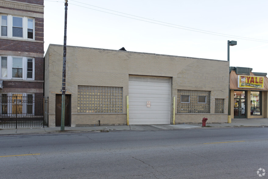 2327 W Fullerton Ave, Chicago, IL for sale - Building Photo - Image 1 of 1