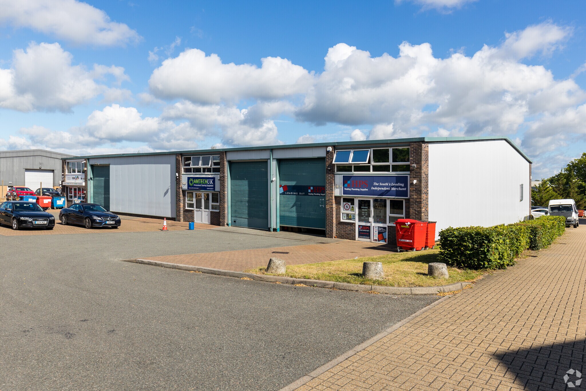 Albert Dr, Burgess Hill for sale Primary Photo- Image 1 of 1