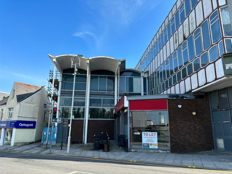 Nolton St, Bridgend to rent - Building Photo - Image 3 of 3