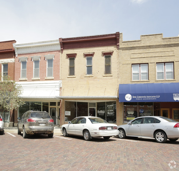 906 E Broadway St, Marysville, KS for sale - Primary Photo - Image 1 of 1