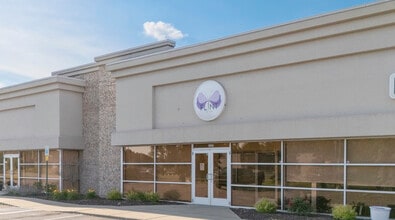 4520 Linden Creek Pky, Flint, MI to rent Building Photo- Image 2 of 3