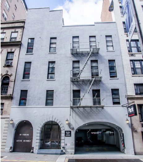 124 E 63rd St, New York, NY for rent - Building Photo - Image 1 of 3