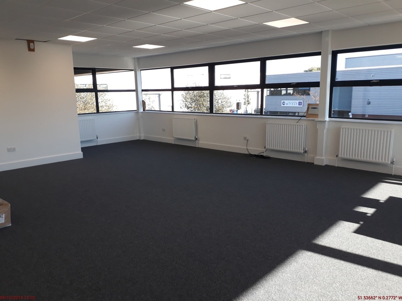 Abbey Rd, London to rent Interior Photo- Image 1 of 3