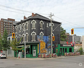 174 John St S, Hamilton, ON for sale Primary Photo- Image 1 of 6