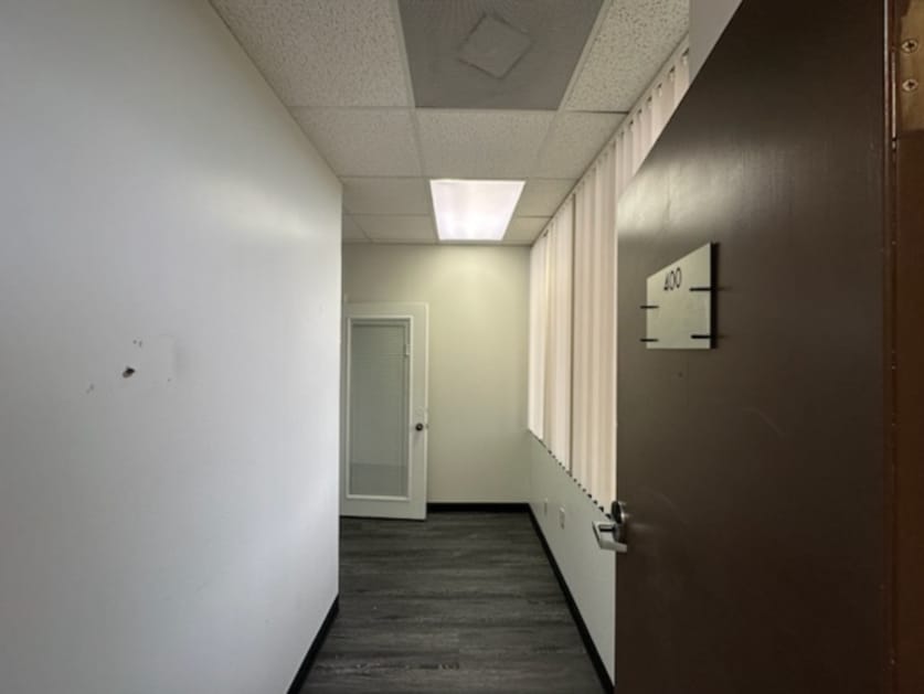 3000 Gulf To Bay Blvd, Clearwater, FL to rent Interior Photo- Image 1 of 9