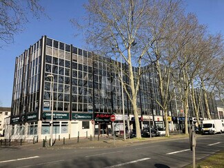 More details for Office, Retail to Rent