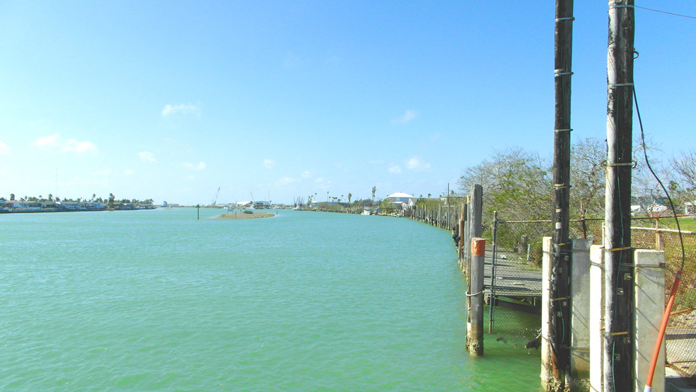 South Shore Dr, Port Isabel, TX for sale - Primary Photo - Image 1 of 16