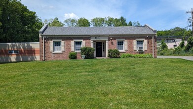 52 Horsehill Rd, Cedar Knolls, NJ for rent Building Photo- Image 1 of 1