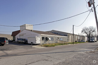 More details for 120-136 Iowa Ave, Belleville, IL - Industrial for Rent