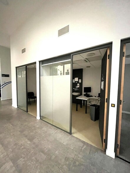 Canon's Way, Bristol to rent - Building Photo - Image 3 of 7