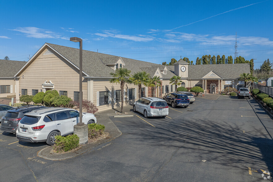 1049 SW Baseline, Hillsboro, OR for rent - Building Photo - Image 1 of 16