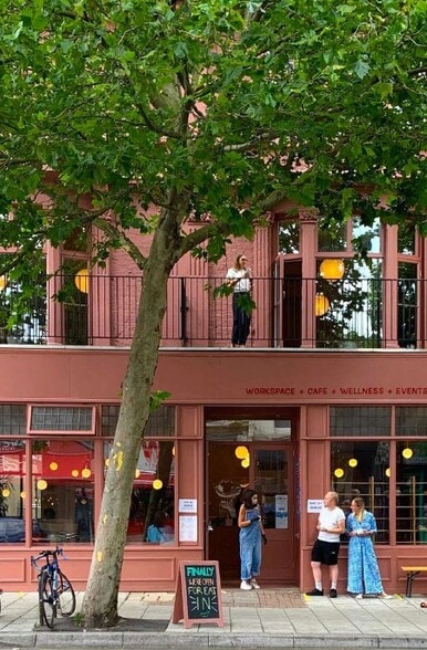 20-22 Lordship Ln, London to rent - Primary Photo - Image 1 of 18