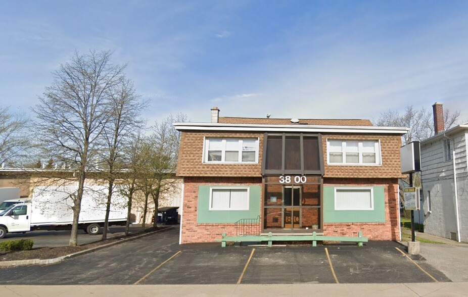 3800 Harlem Rd, Cheektowaga, NY for rent - Building Photo - Image 1 of 6