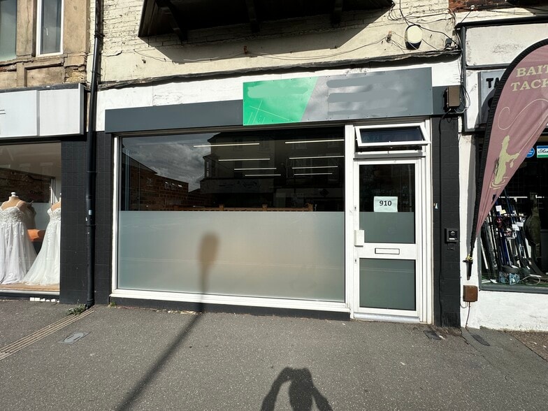 910-910A Christchurch Rd, Bournemouth for sale - Building Photo - Image 2 of 9