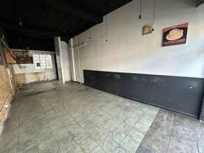 984 Garratt Ln, London to rent Interior Photo- Image 2 of 4