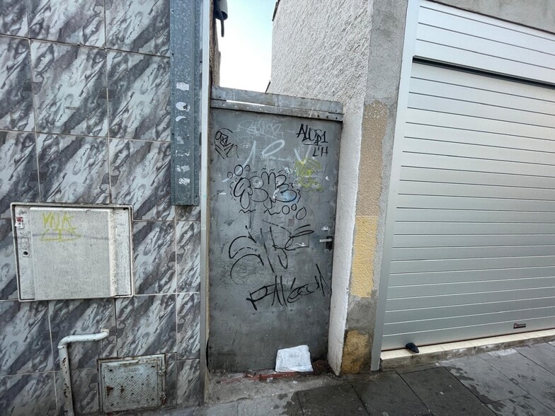 Retail in Rubí, Barcelona for sale - Building Photo - Image 2 of 11