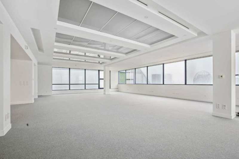 Office in Courbevoie for sale - Building Photo - Image 3 of 20