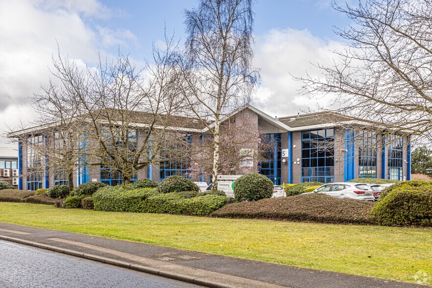 Watchmead, Welwyn Garden City for sale - Primary Photo - Image 1 of 14
