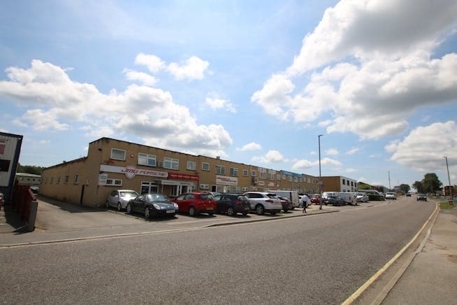 Cobham Rd, Wimborne for sale - Building Photo - Image 3 of 5
