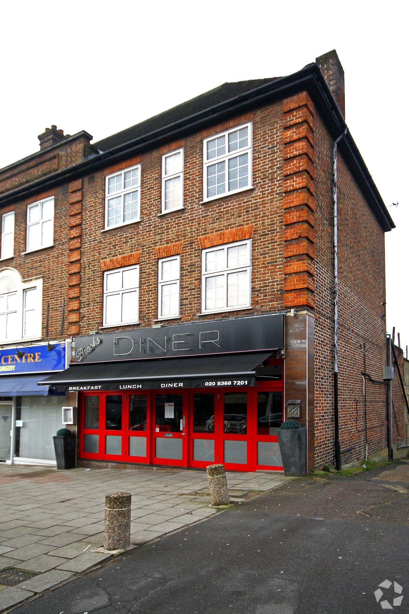 24 Hampden Sq, London to rent Primary Photo- Image 1 of 4