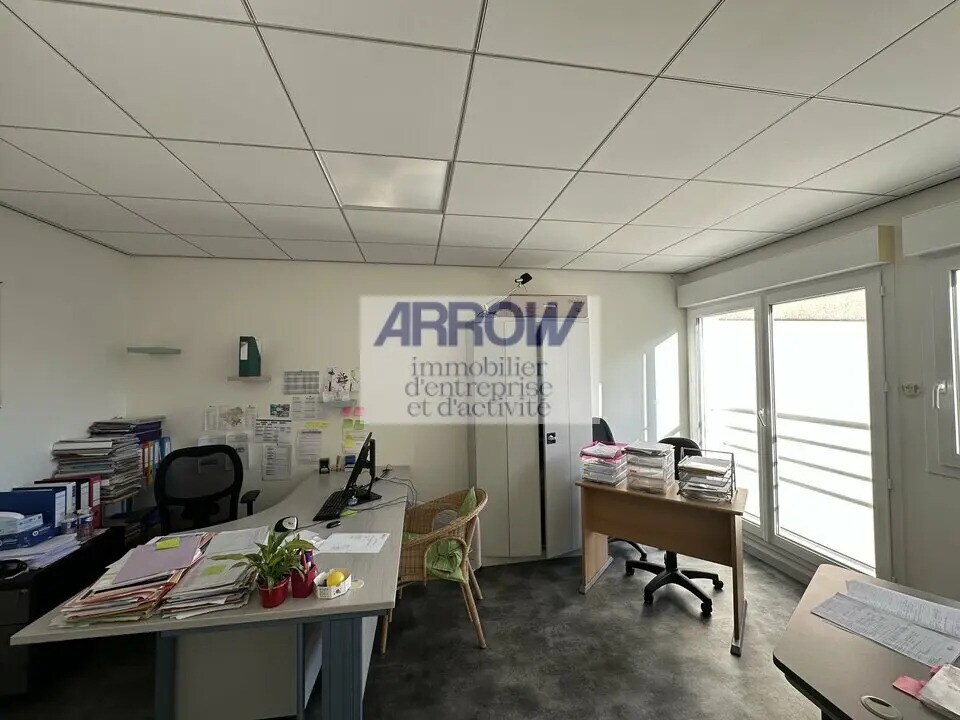 Office in Saint-Herblain to rent Building Photo- Image 1 of 9