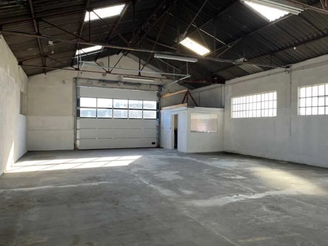 Avenue Du Bois - Vert, Portet-sur-Garonne to rent Interior Photo- Image 1 of 6