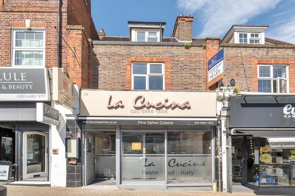 52 Bridge St, Pinner to rent Primary Photo- Image 1 of 11