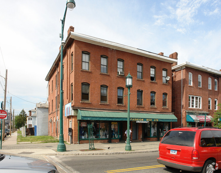 648-658 Park St, Hartford, CT for sale - Primary Photo - Image 1 of 1