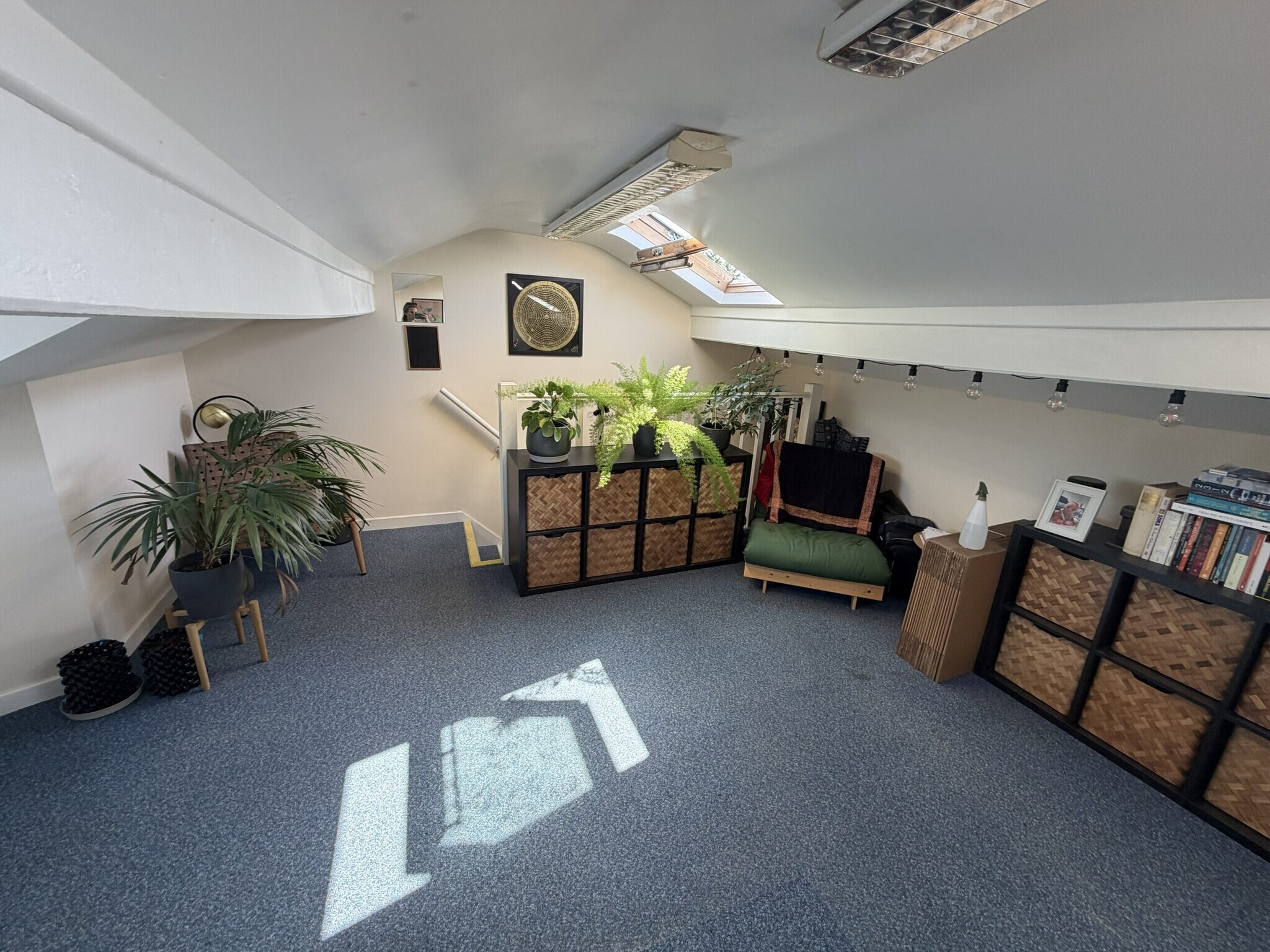 597-597A Chorley Old Rd, Bolton to rent Interior Photo- Image 1 of 5