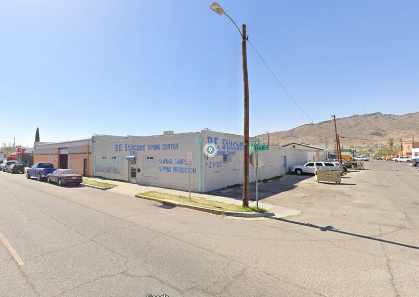 2331 Bassett Ave, El Paso, TX for rent - Building Photo - Image 1 of 11