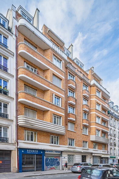 Build-to-Rent in Paris for sale - Primary Photo - Image 1 of 1