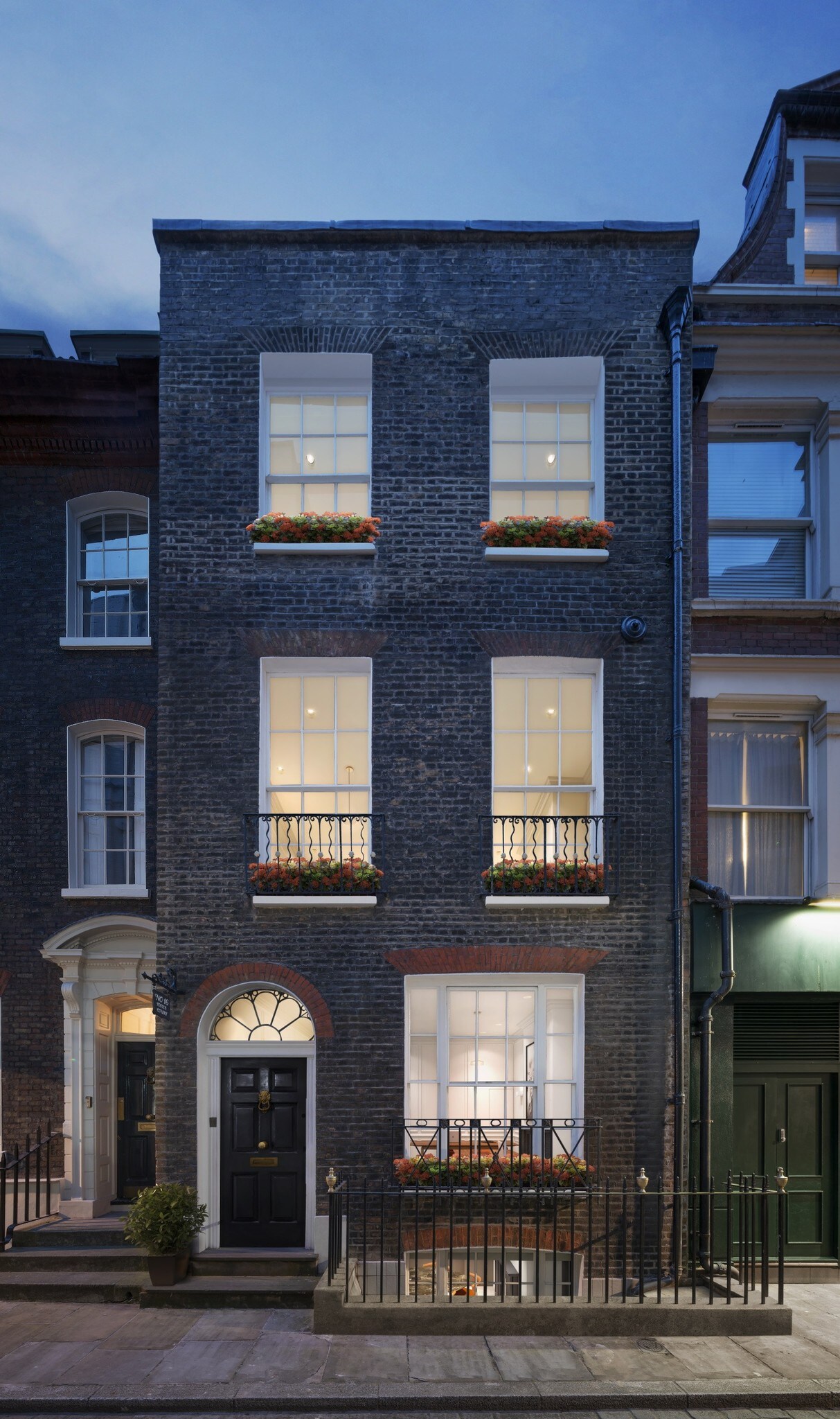 16 Tooks Ct, London for sale Building Photo- Image 1 of 1