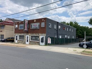 More details for 4818 Langston Blvd, Arlington, VA - Retail for Sale