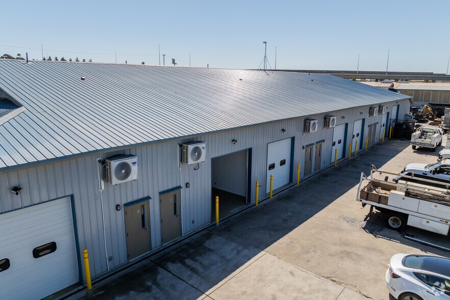 3487 Collins Ave, Richmond, CA to rent - Building Photo - Image 2 of 18