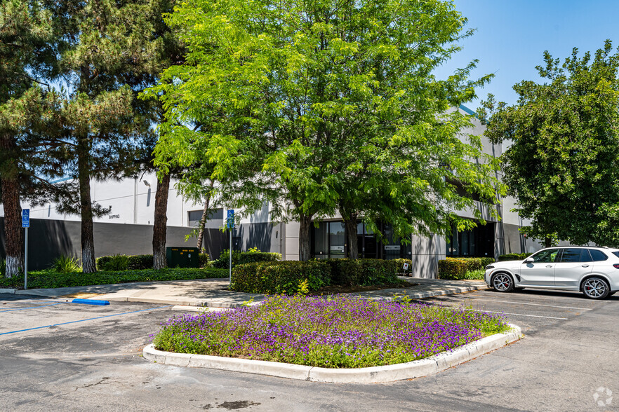 2050-2090 S Baker Ave, Ontario, CA for sale - Building Photo - Image 1 of 1