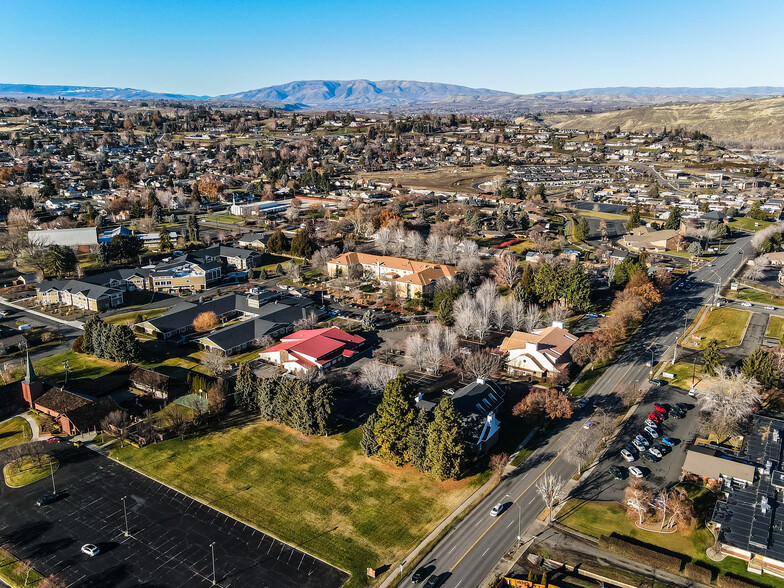 504 N 40th Ave, Yakima, WA for sale - Building Photo - Image 2 of 39