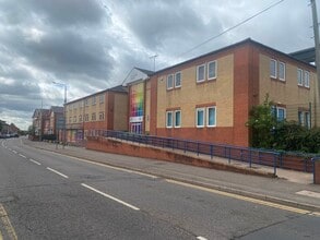 Portland Rd, Hucknall to rent Building Photo- Image 2 of 4