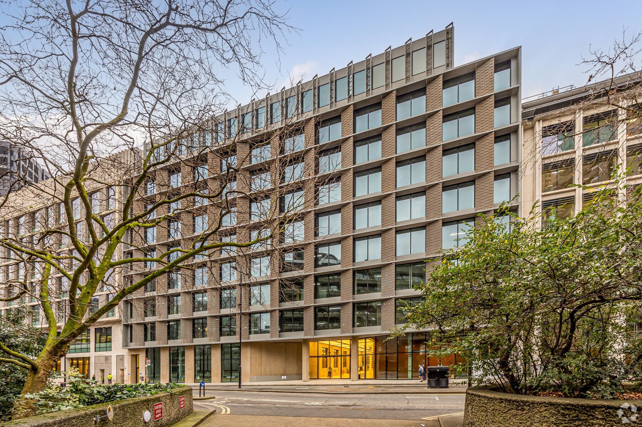 150 Aldersgate St, London for sale Primary Photo- Image 1 of 1