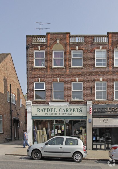 56 Bridge St, Pinner for sale - Primary Photo - Image 1 of 1