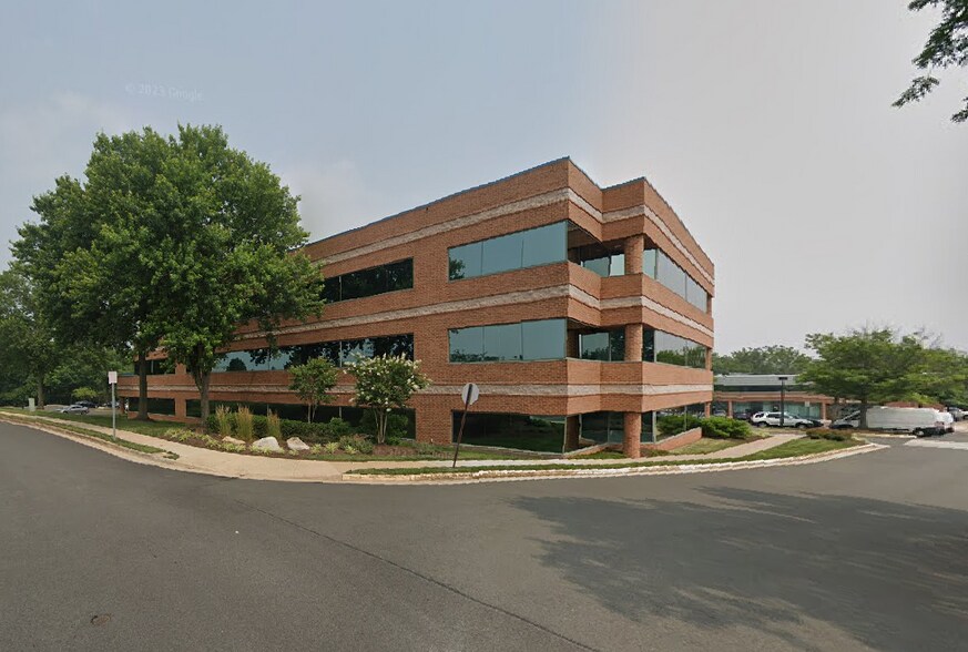 4443 Brookfield Corporate Dr, Chantilly, VA to rent - Building Photo - Image 1 of 12