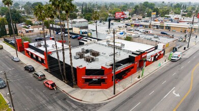 19234 Vanowen St, Reseda, CA for rent Building Photo- Image 1 of 16