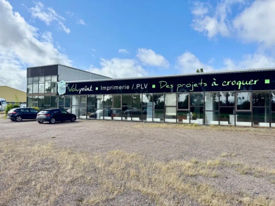 Vente Local d'activités 2 792 m² - Photo 1
